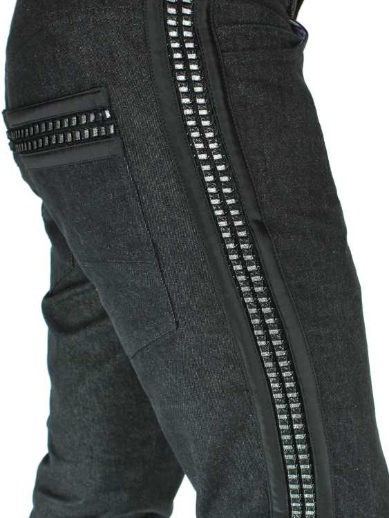 Jeans with rivet band JAMES